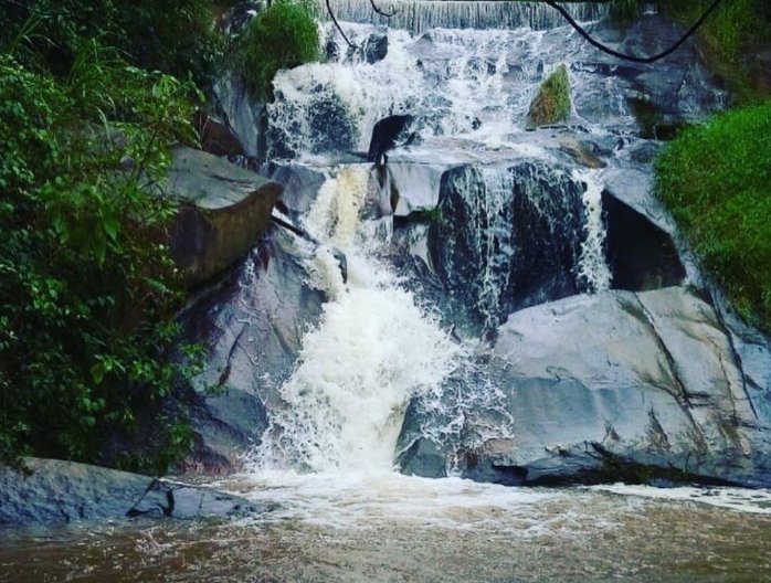 Cachoeiras naturais